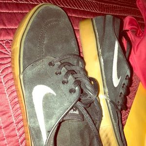 Nike’s sb janoskis w / rubber bottoms